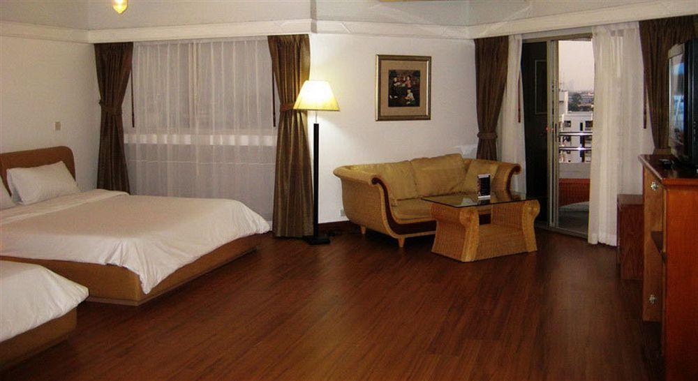Markland Seaside Pattaya Bagian luar foto
